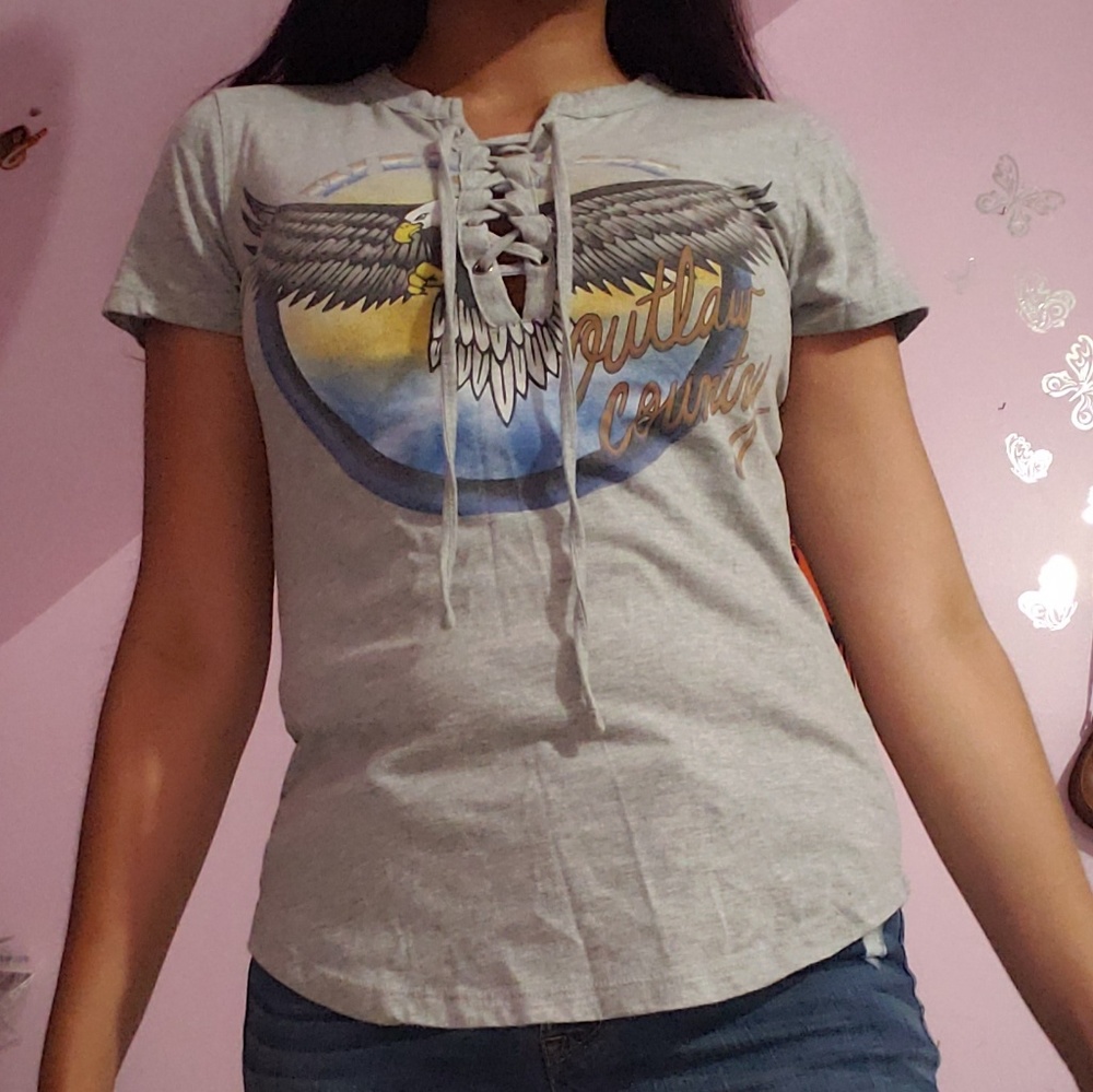 ♡♡USED♡♡ Tee